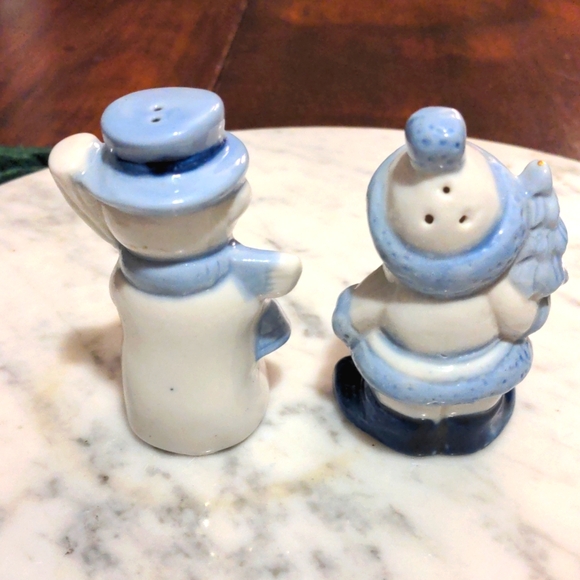 Blue White Snowman & Santa Salt & Pepper Shakes - Picture 3 of 4